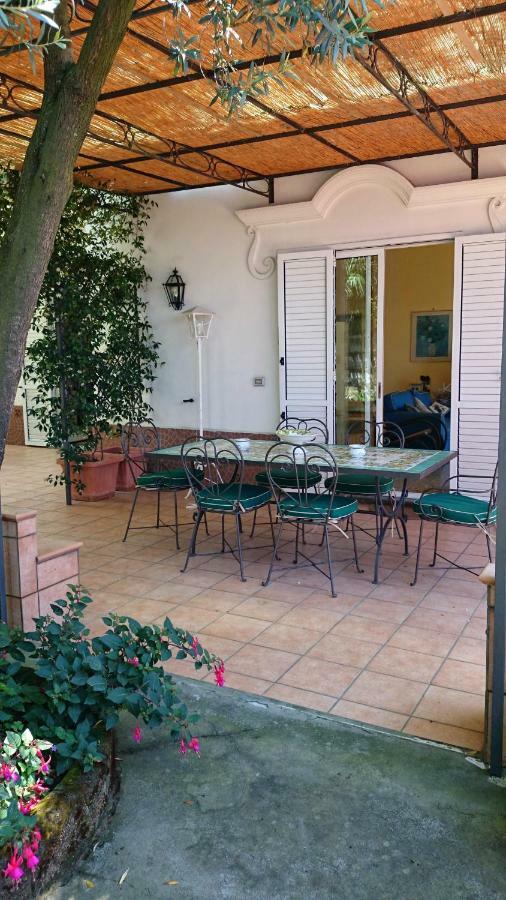 Villa L'Ulivina Сорренто Экстерьер фото